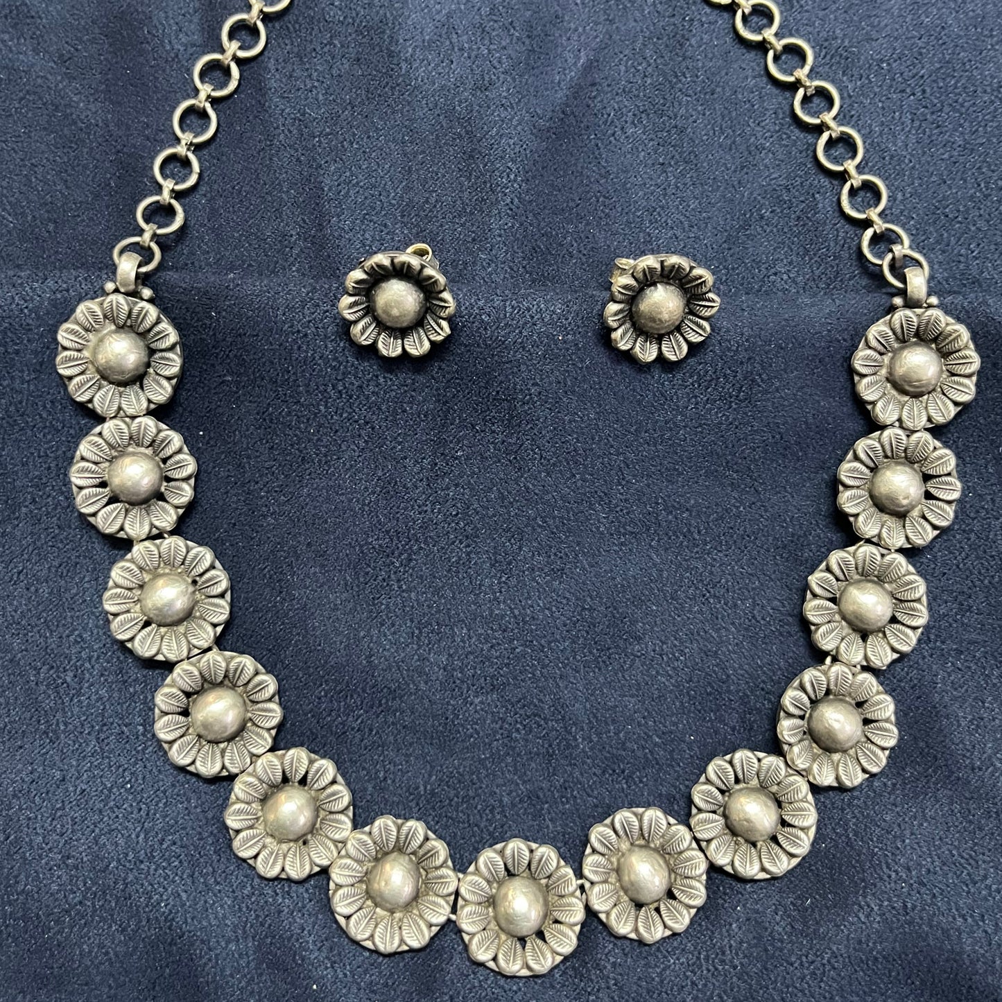 Floral Oxidized 92.5 Sterling Silver Jewelry Set